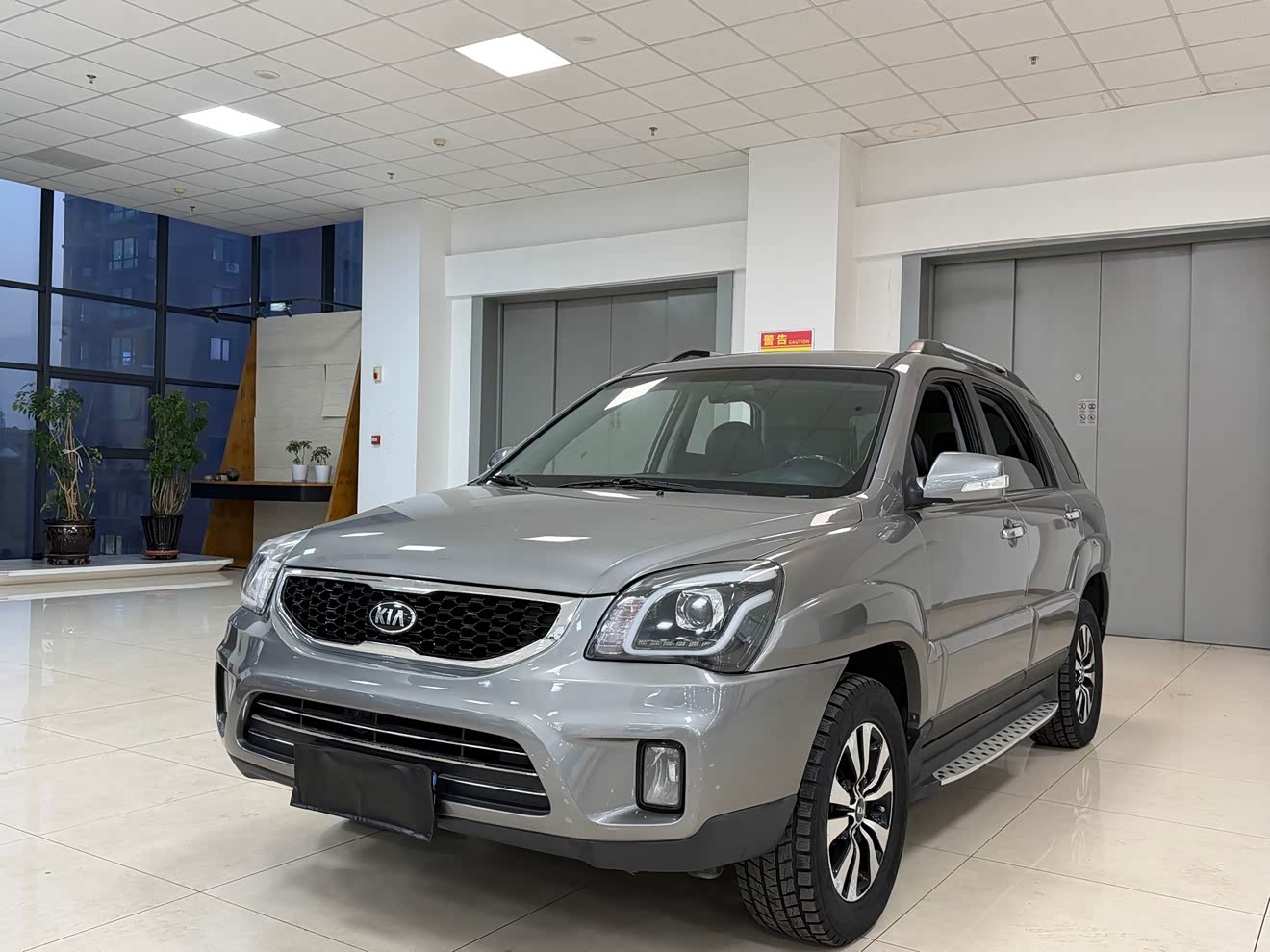Kia Sportage 2013 car image 