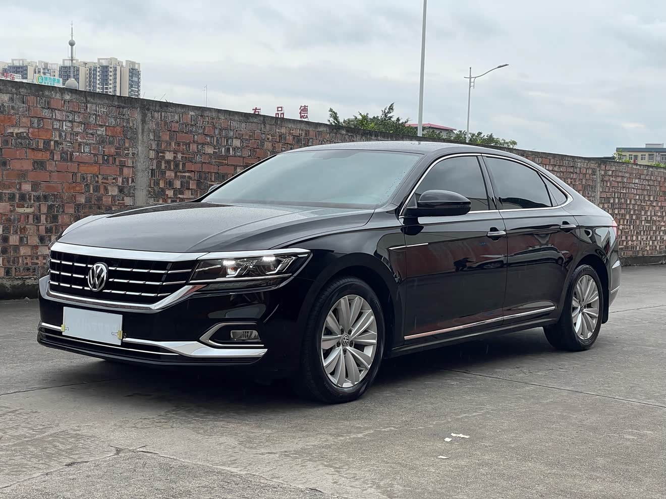 Volkswagen Passat 2020 immagine di auto 