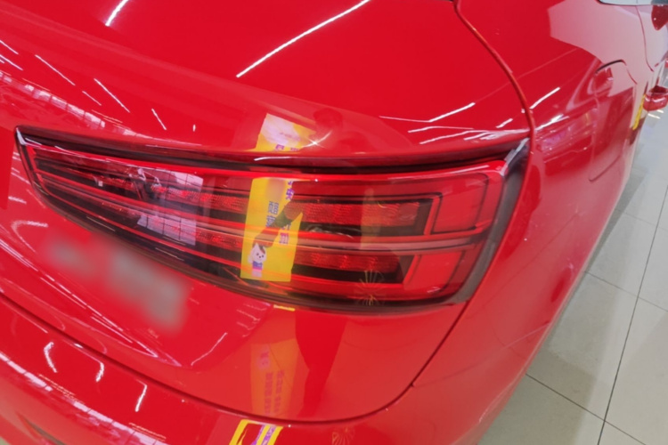 Audi Q3 2018 #8 Audi Q3 2018 car image #8