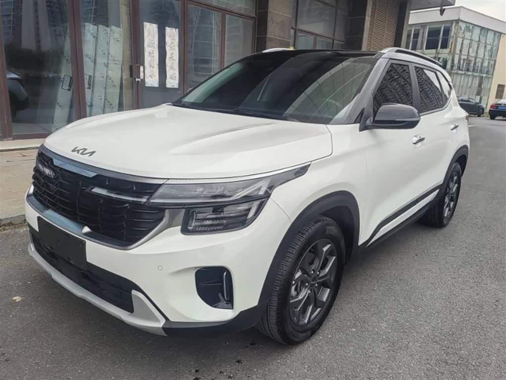 Kia Seltos 2024 汽车图片 