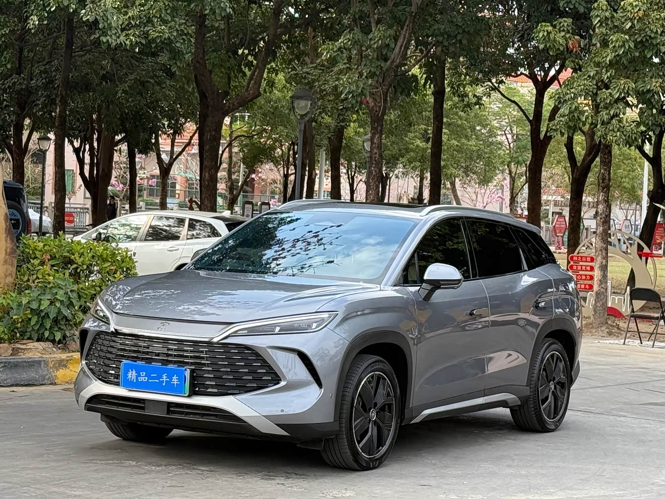 BYD SongL DM-i 2024 car image 