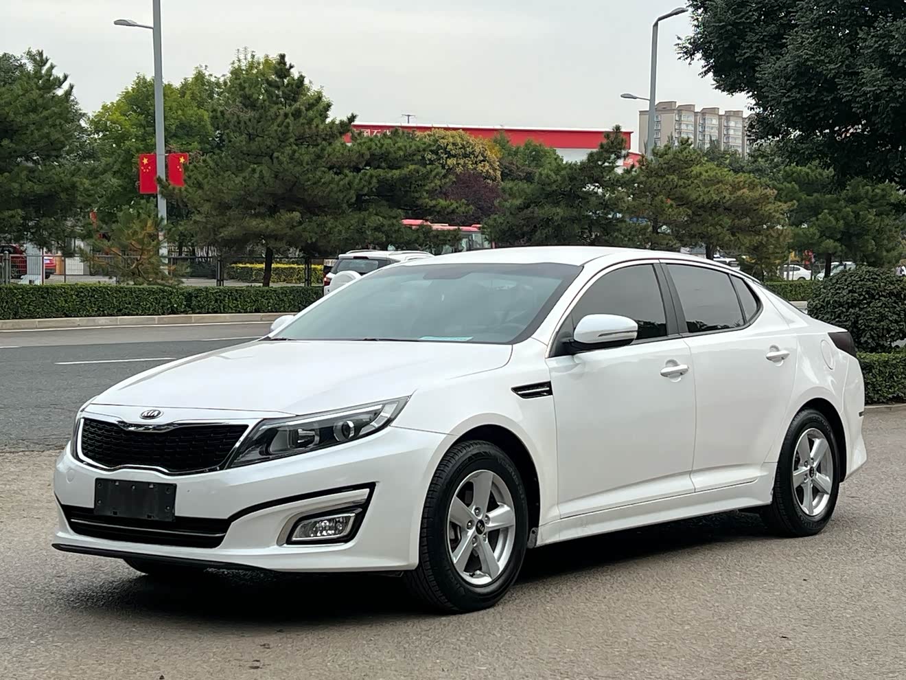 Kia K5 2016 汽车图片 