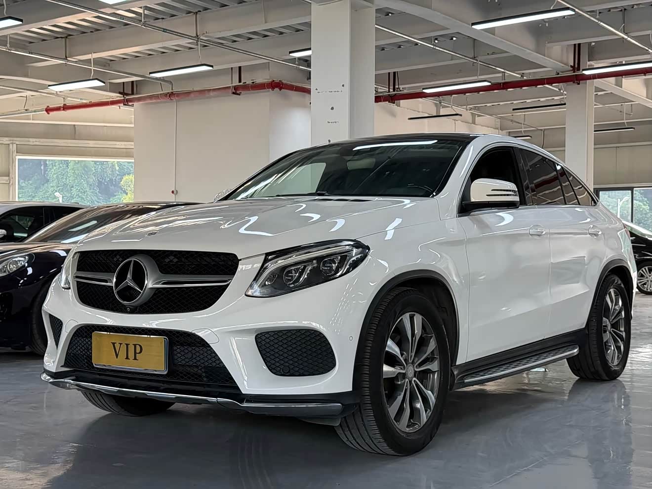 Mercedes-Benz GLE Coupe 2016 car image 