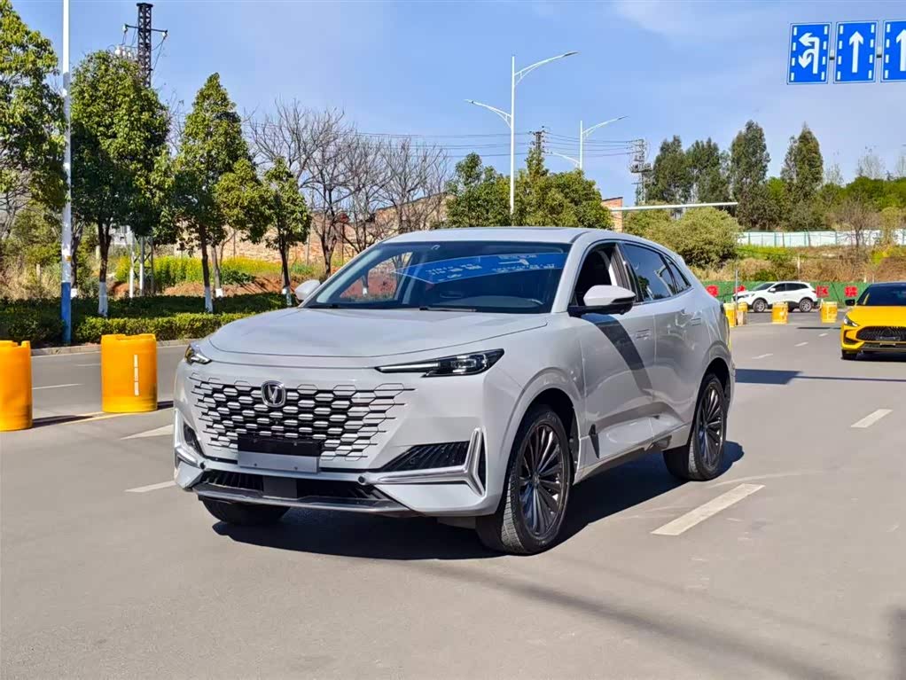 Changan UNI-K 2021 car image 