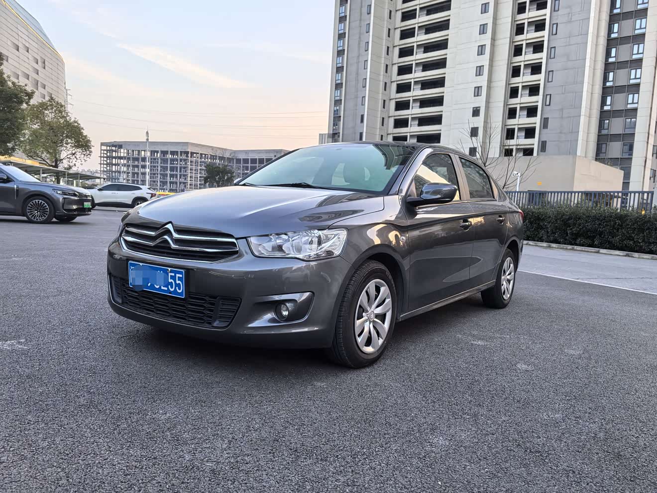 Citroen C-Elysée 2018 imagem de carro 