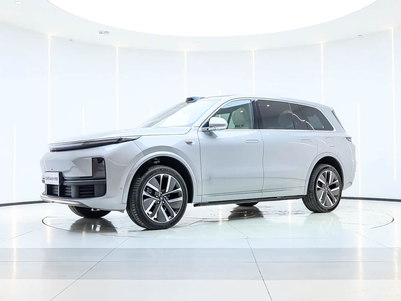 Li L9 2024 car image 
