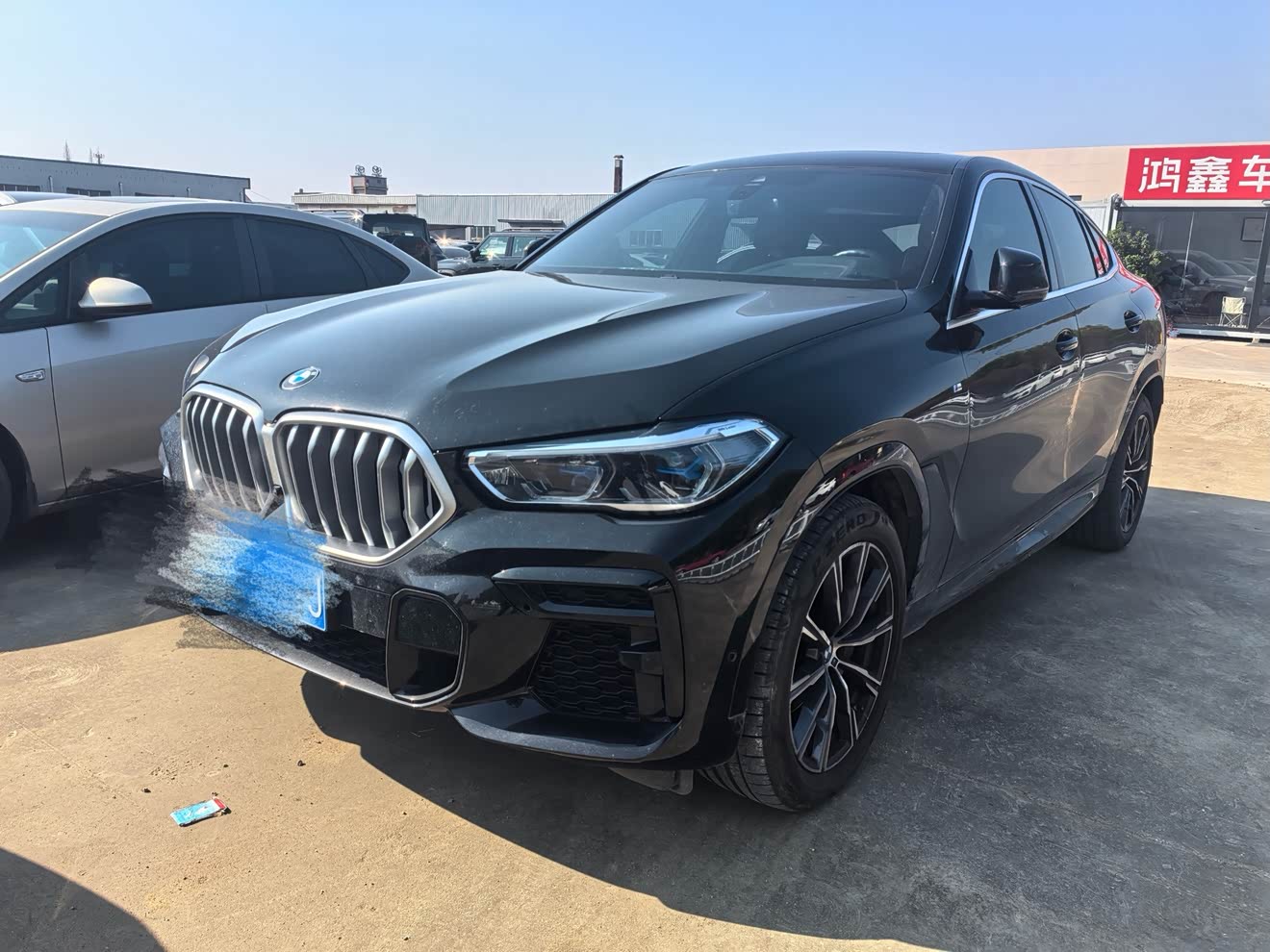 BMW X6 2022 car image 