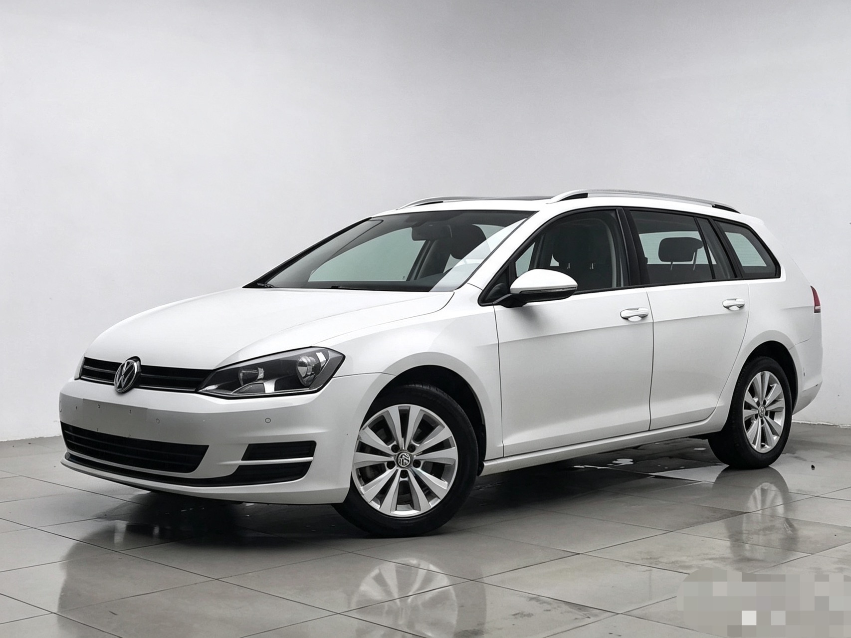 Volkswagen Golf (Imported) 2016 car image 