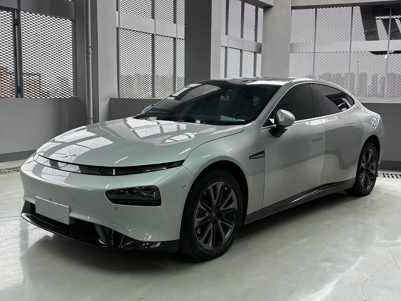 Xpeng P7 2022 汽车图片 