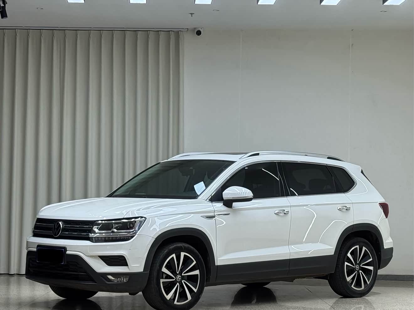 Volkswagen Tharu 2021 immagine di auto 