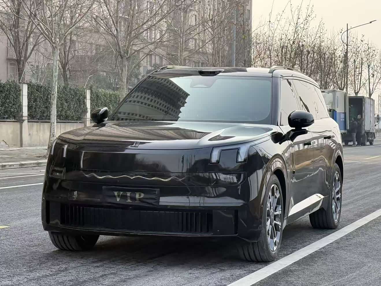 Lynk & Co 900 2025 Lynk & Co 900 2025 car image