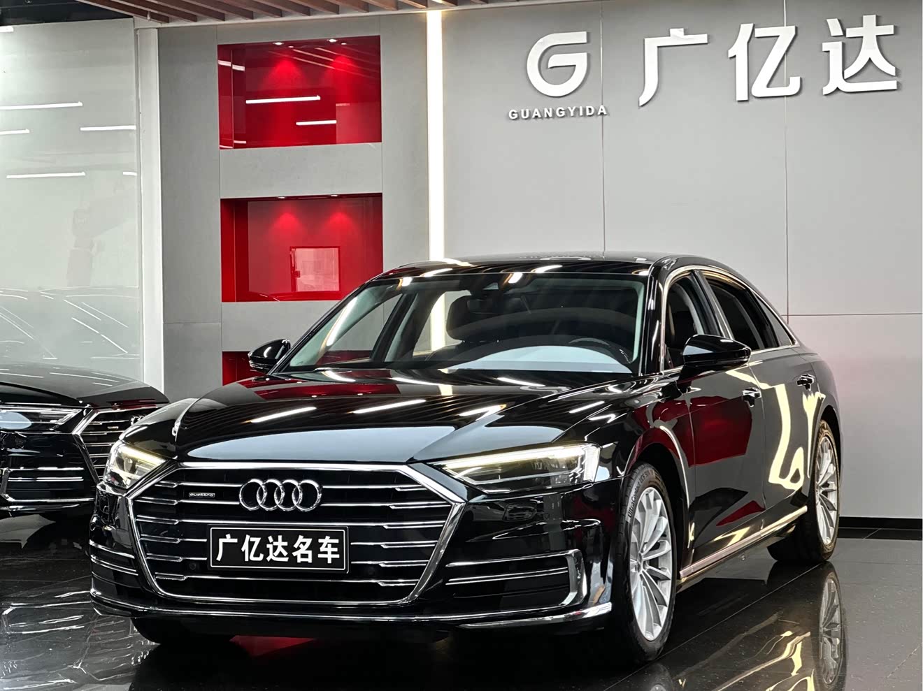 Audi A8 2019 汽车图片 