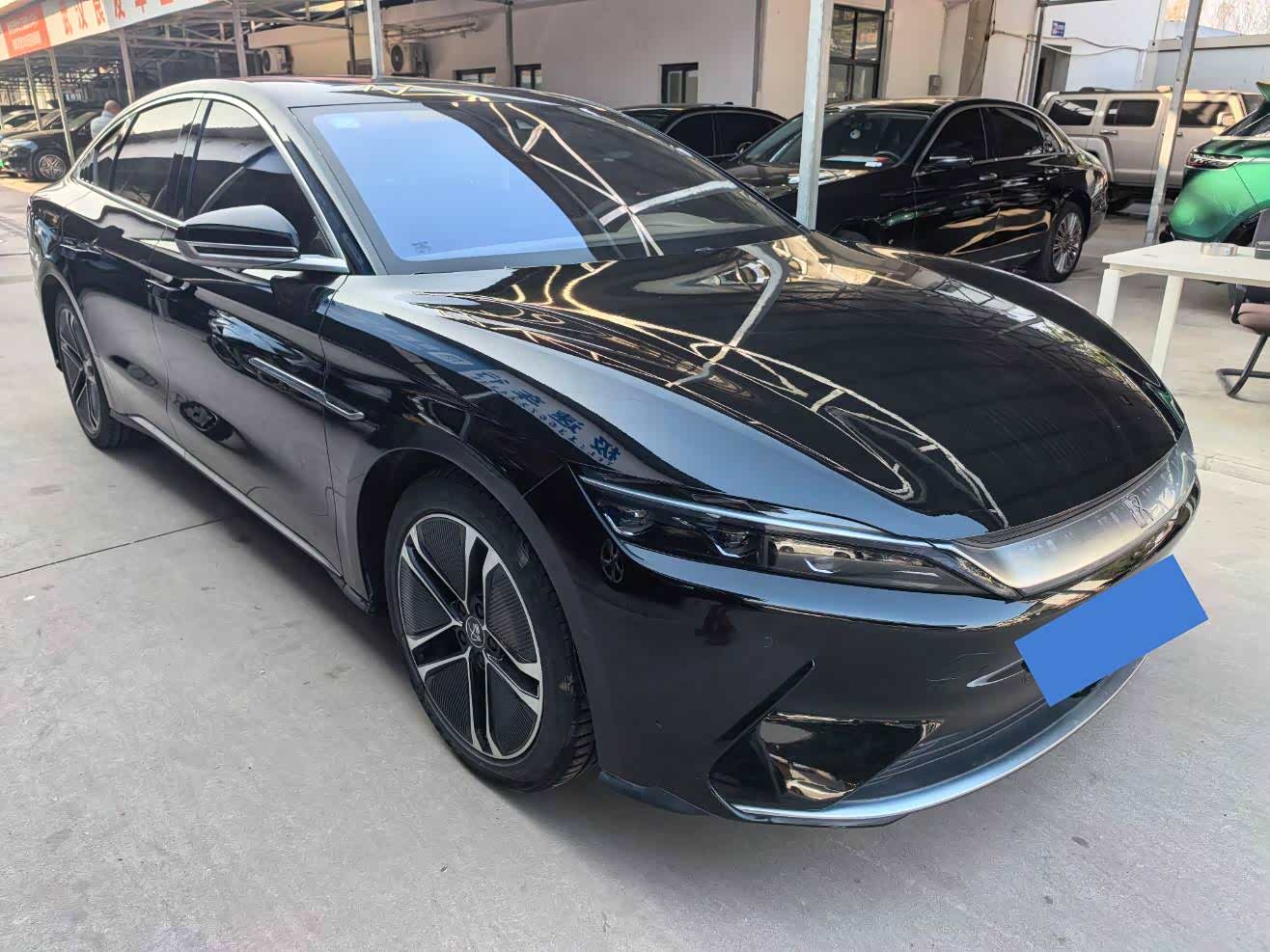 BYD Han 2021 BYD Han 2021 car image