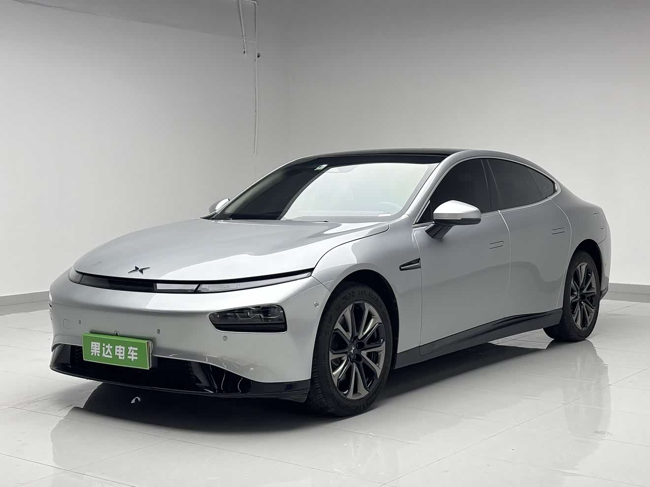 Xpeng P7 2022 immagine di auto 