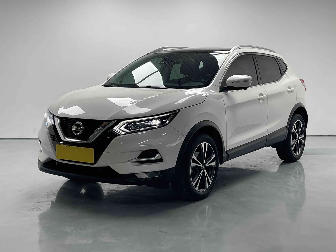 Nissan Qashqai 2022 汽车图片 