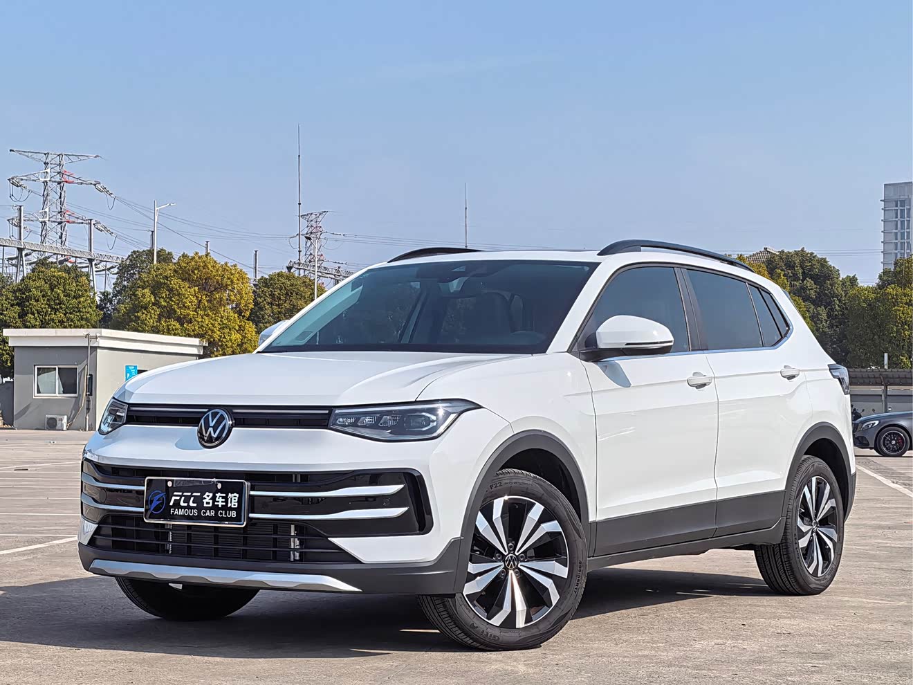 Volkswagen Tharu 2025 immagine di auto 