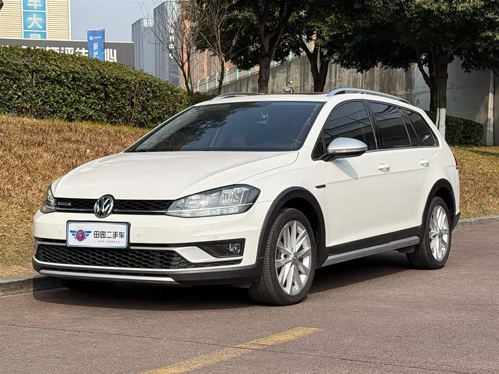 Volkswagen Golf (Imported) 2019 imagem de carro 