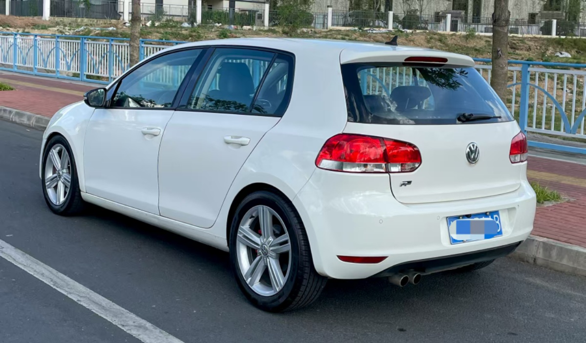 Volkswagen Golf 2011 #4 Volkswagen Golf 2011 car image #4