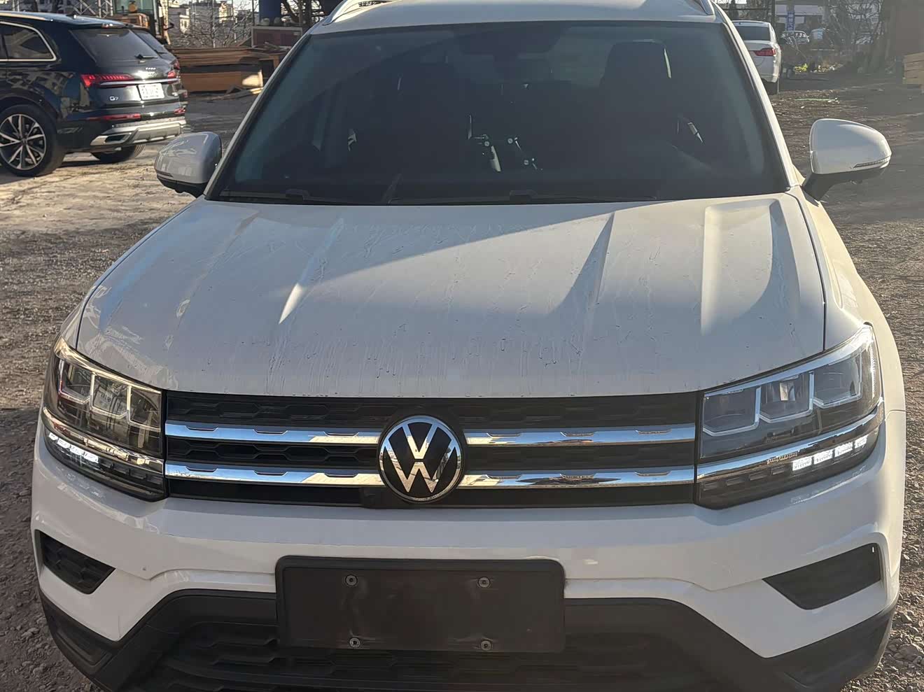 Volkswagen Tharu 2022 immagine di auto 