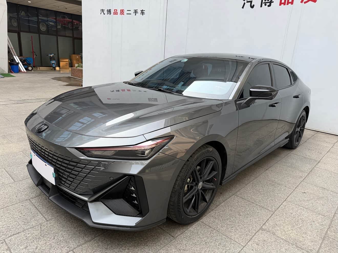 Changan UNI-V 2022 car image 