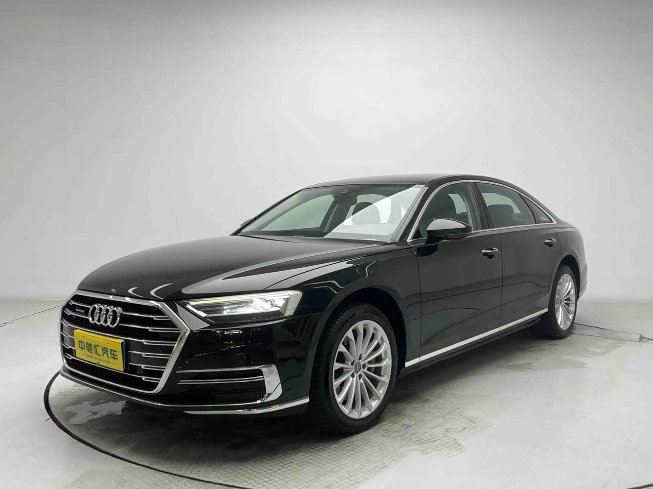 Audi A8 2018 汽车图片 