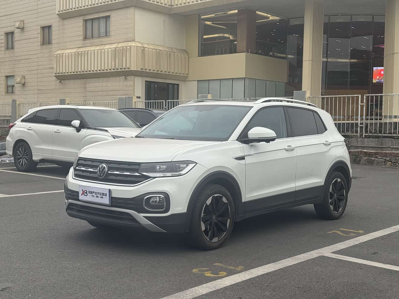 Volkswagen Tacqua 2022 immagine di auto 