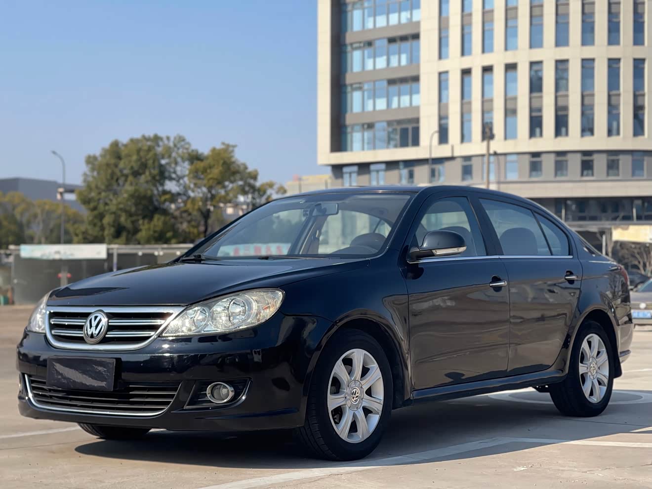 Volkswagen Lavida 2011 car image 