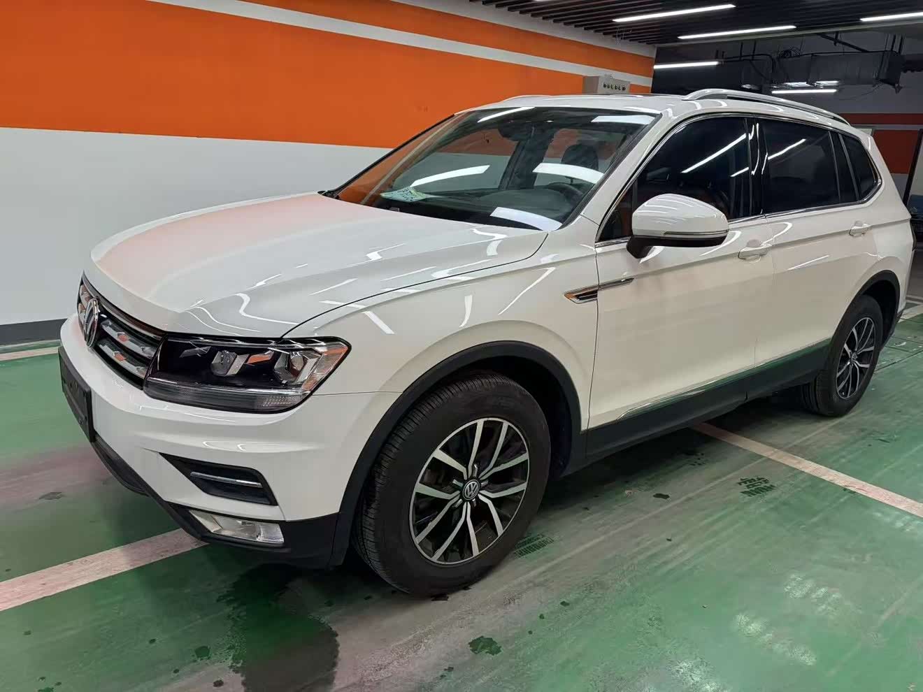 Volkswagen Tiguan L 2019 car image 