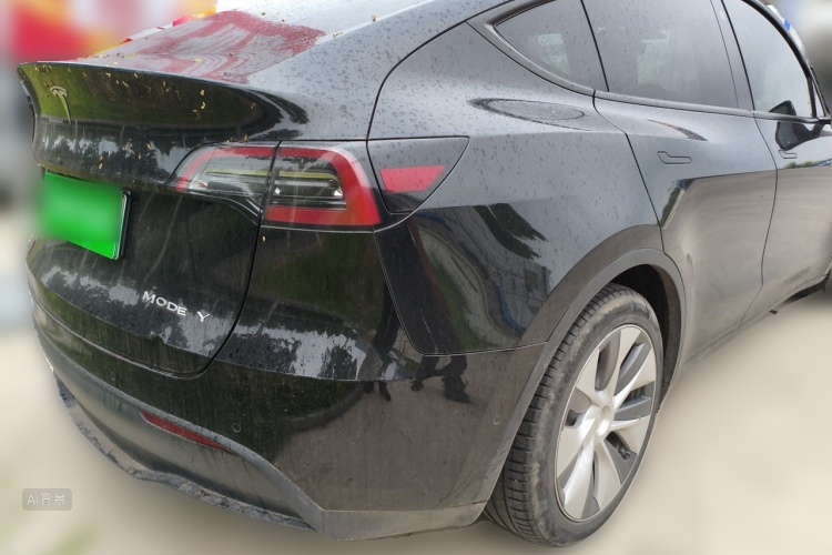 Tesla Model Y 2022 car image #7