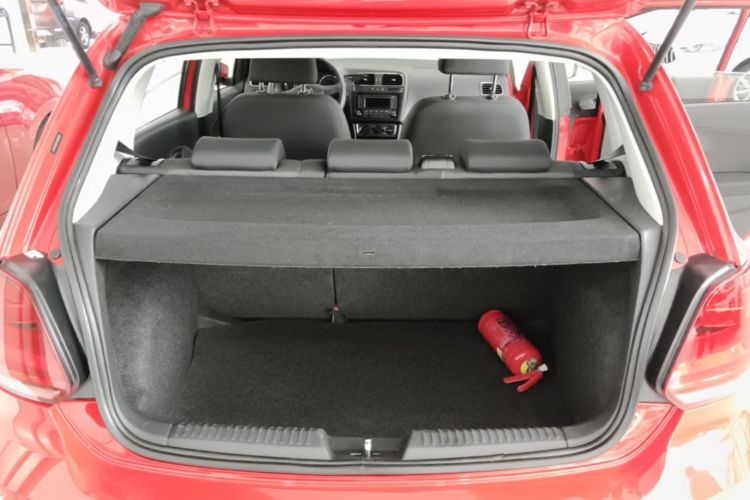 Volkswagen Polo 2015 #19 Volkswagen Polo 2015 car image #19