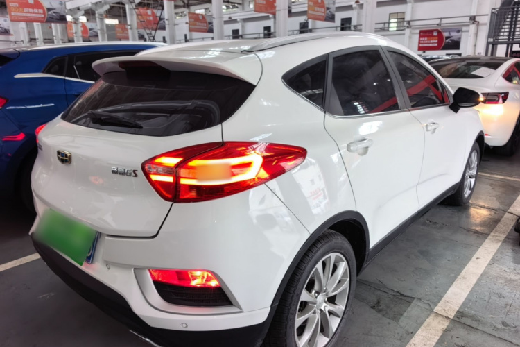 GEELY Emgrand GS 2016 car image #7