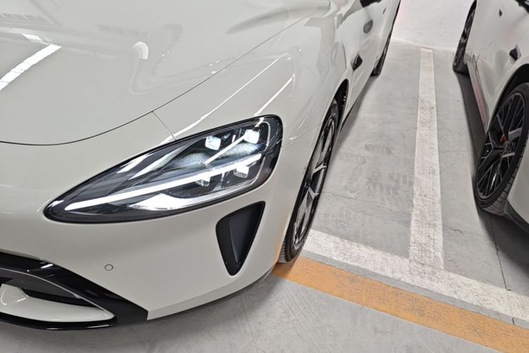 MI SU7 2025 car image #23
