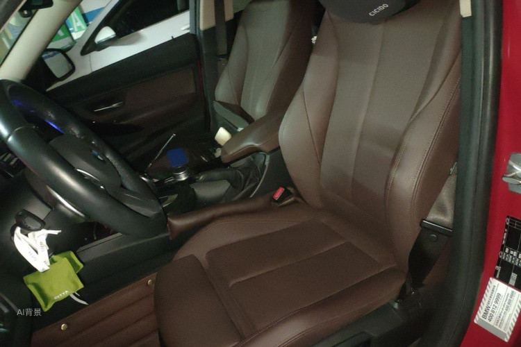 BMW 3 Series 2019 car image #17