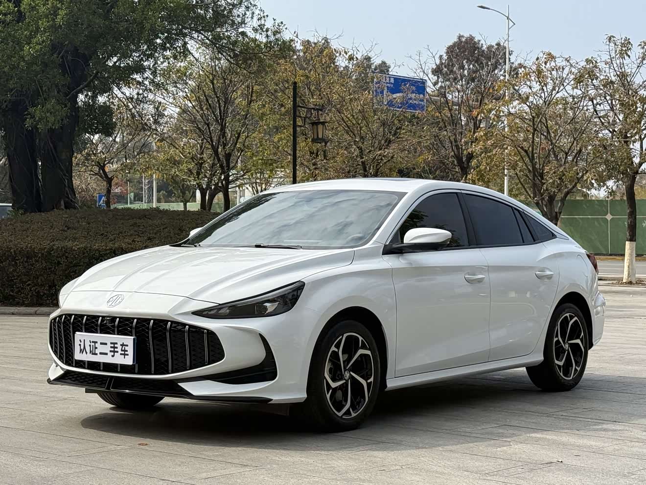 MG 5 2025 汽车图片 