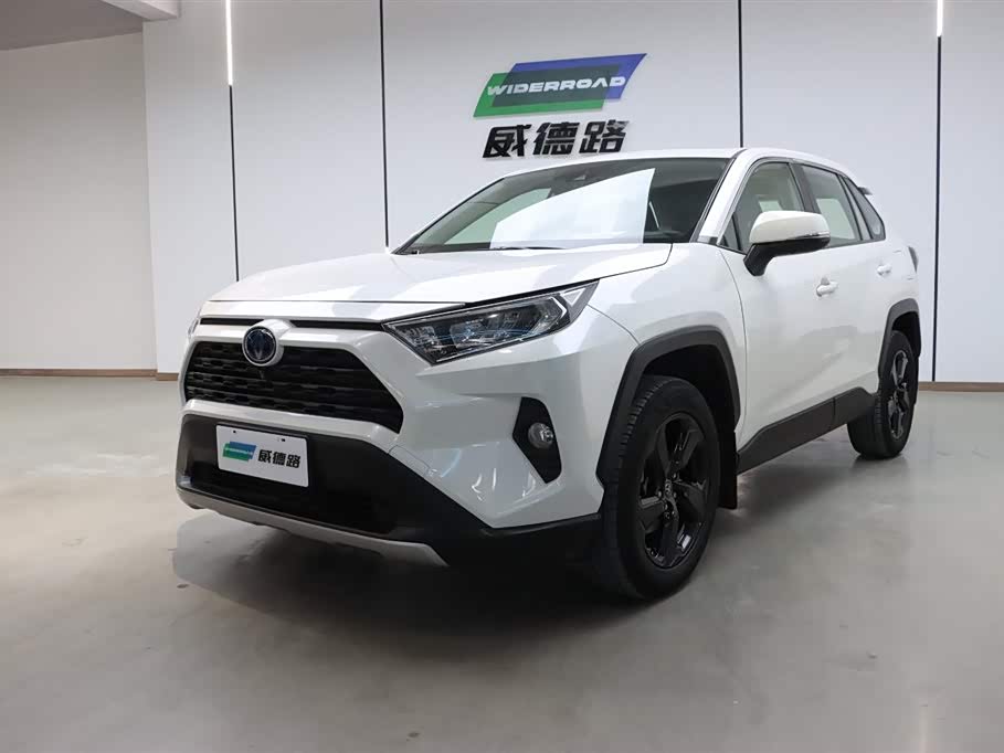 Toyota RAV4 2020 car image 