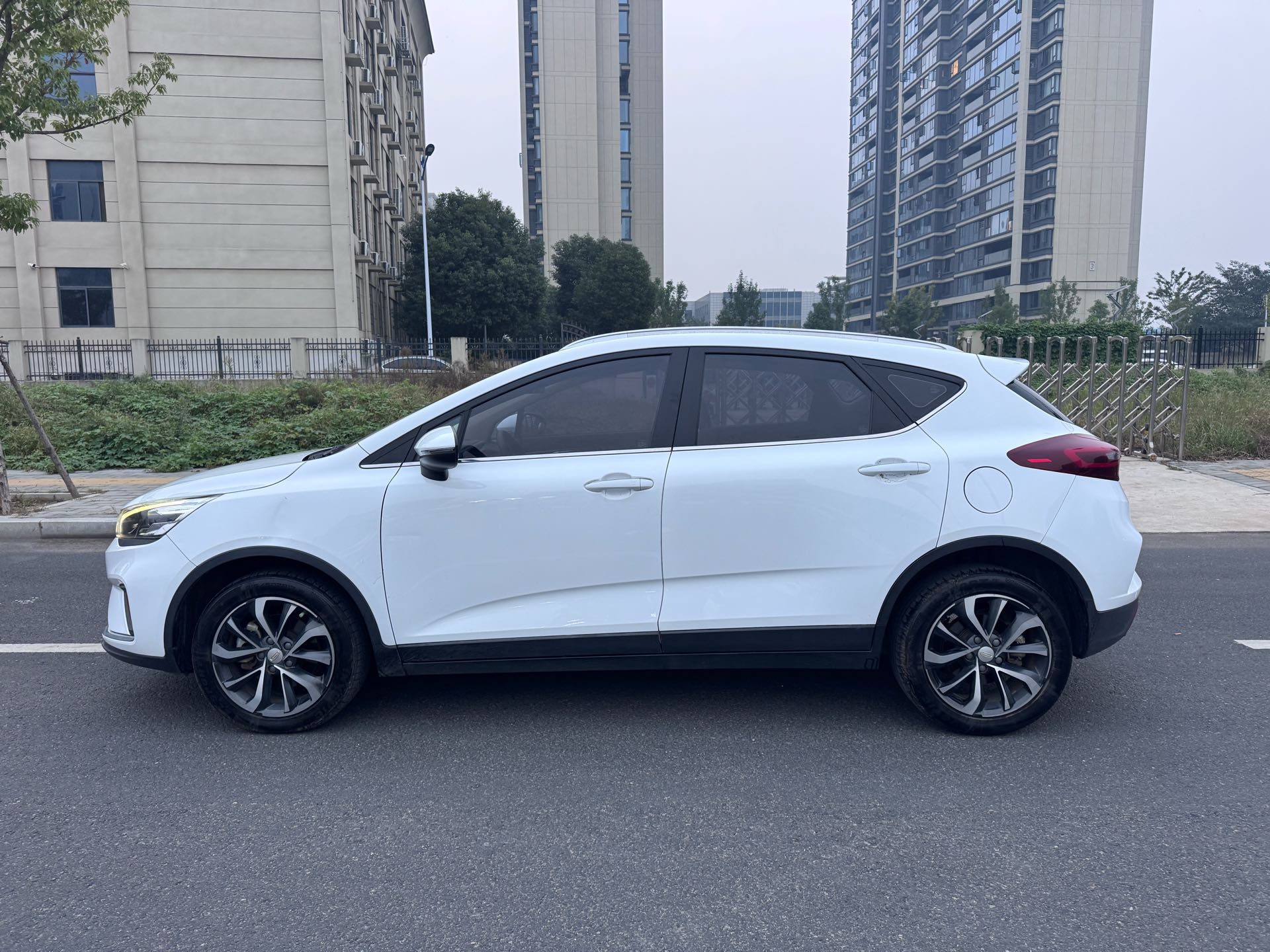 GEELY Emgrand GS 2020 #3 GEELY Emgrand GS 2020 car image #3