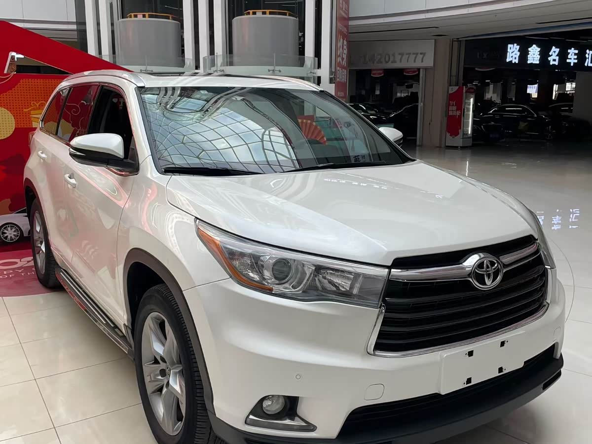 Toyota Highlander 2017 Toyota Highlander 2017 car image