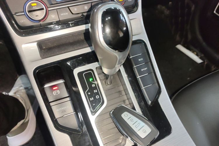 GEELY Emgrand GS 2020 car image #14