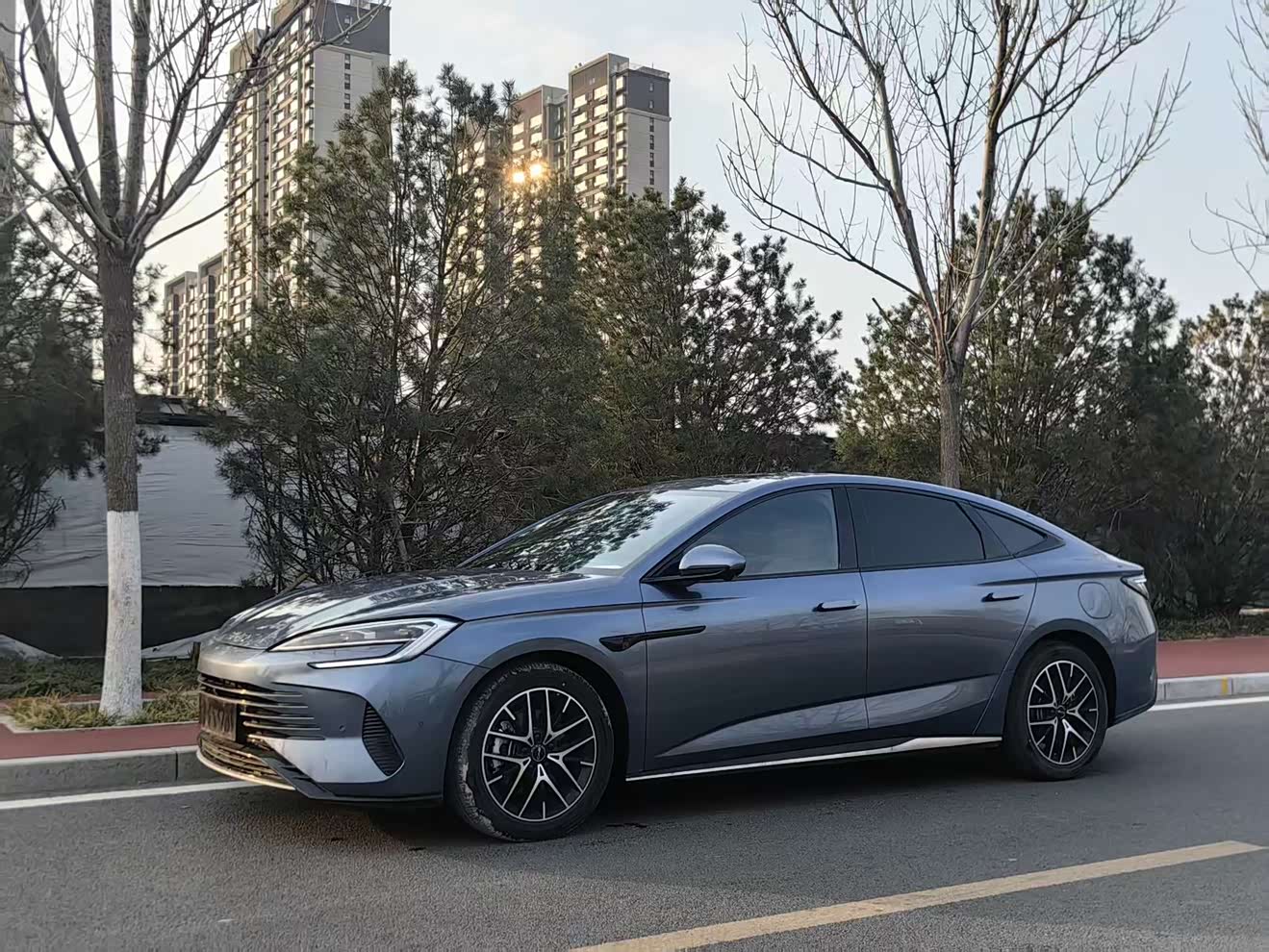 BYD Seal 07 DM-i 2025 imagem de carro 