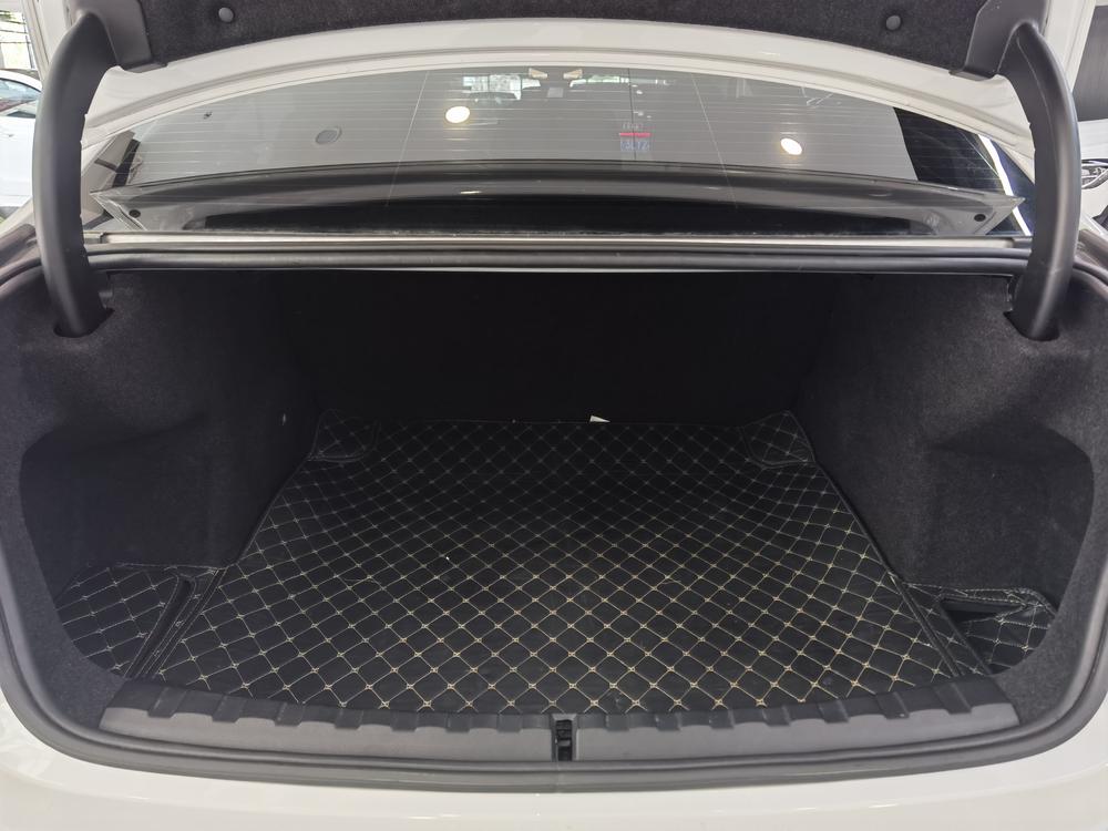 BMW 3 Series 2021 car image #21