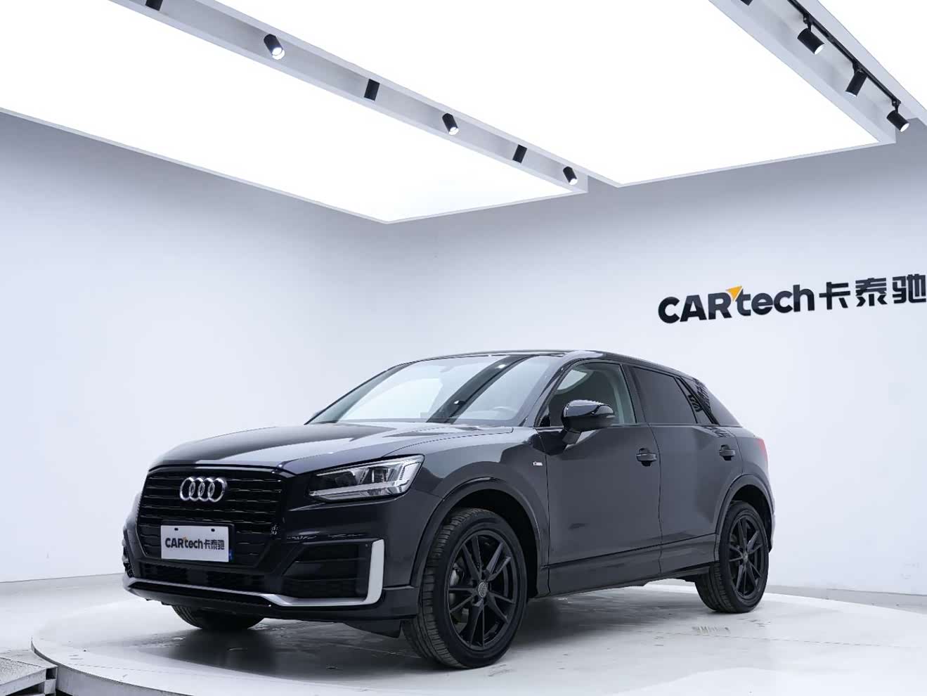Audi Q2L 2020 汽车图片 