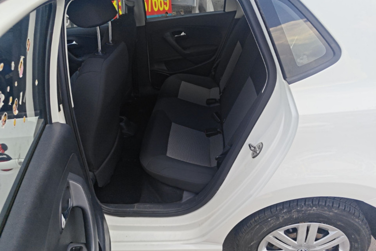 Volkswagen Polo 2019 #17 Volkswagen Polo 2019 car image #17