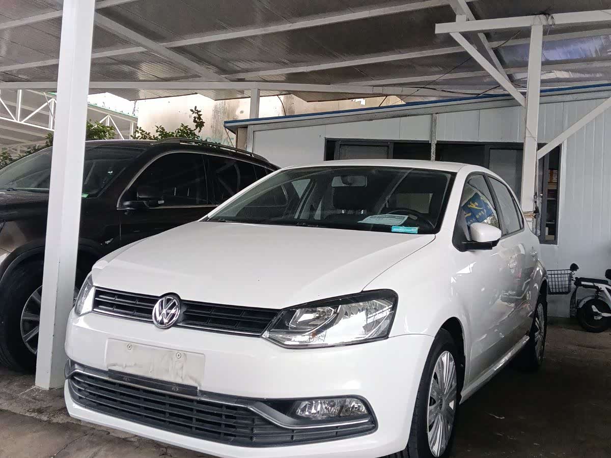 Volkswagen Polo 2018 immagine di auto 