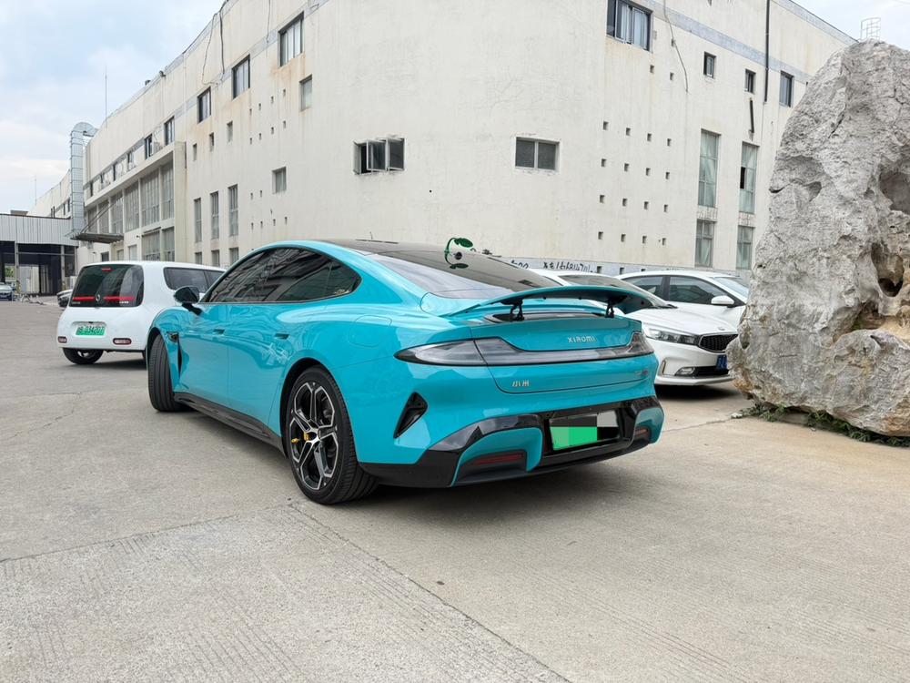 MI SU7 2024 car image #4