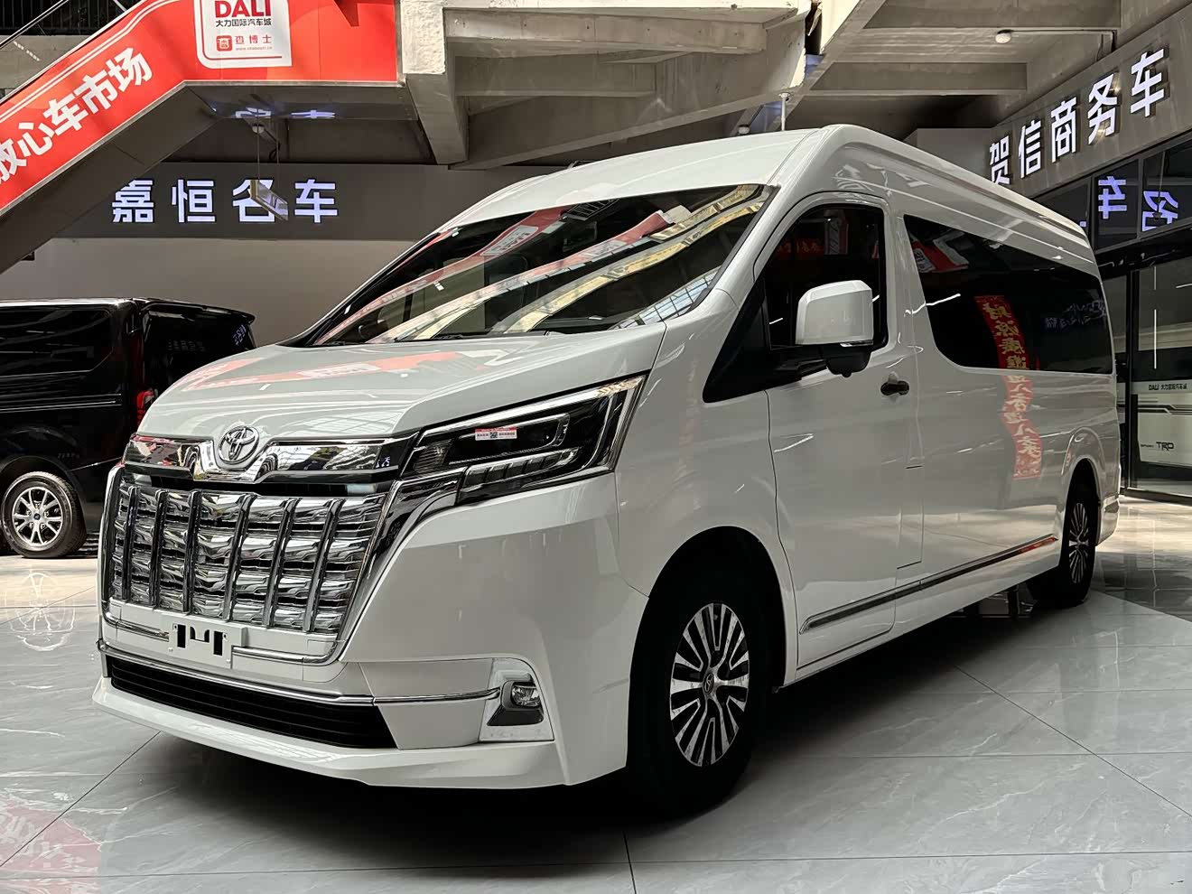 Toyota 2022 car image 