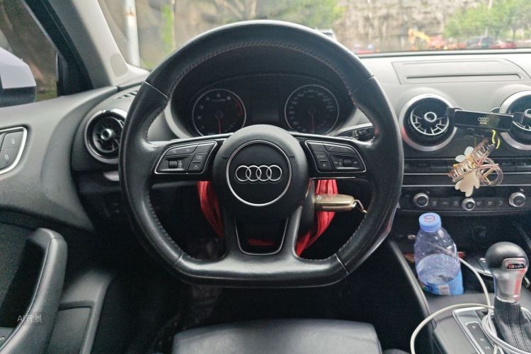 Audi A3 2017 car image #12