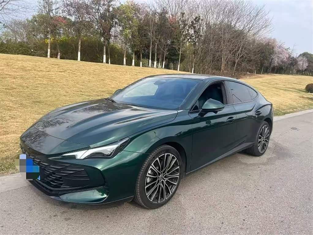 MG 7 2025 immagine di auto 