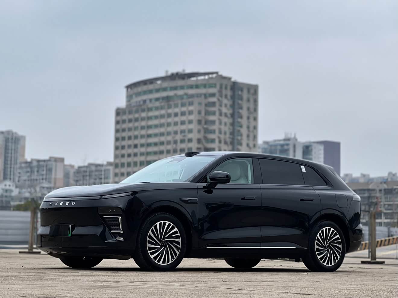 Exceed Stellar Era ET 2025 imagem de carro 