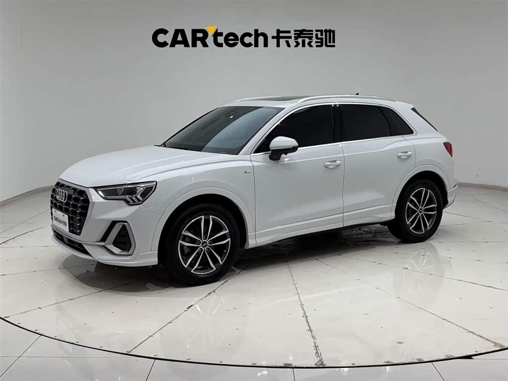 Audi Q3 2022 car image 