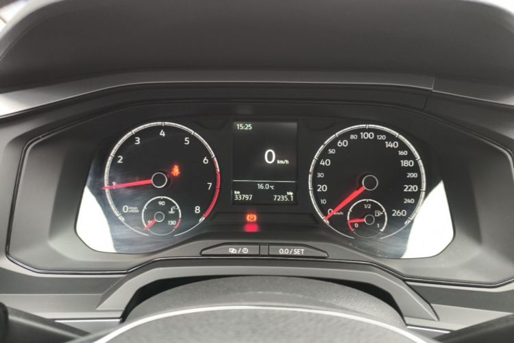 Volkswagen Polo 2020 car image #12